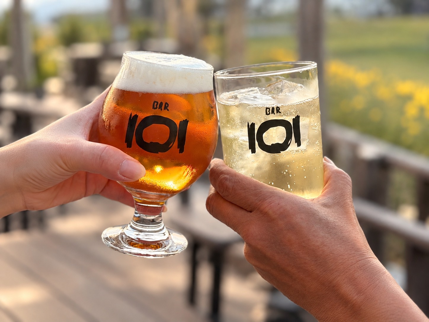 BAR101の15「昼でも夜でも」の写真